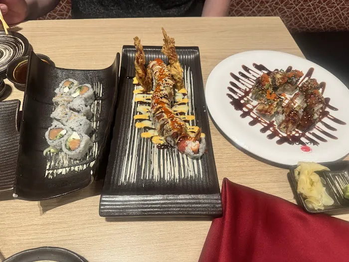 Yama Sushi & Asian Cuisine Picture 1