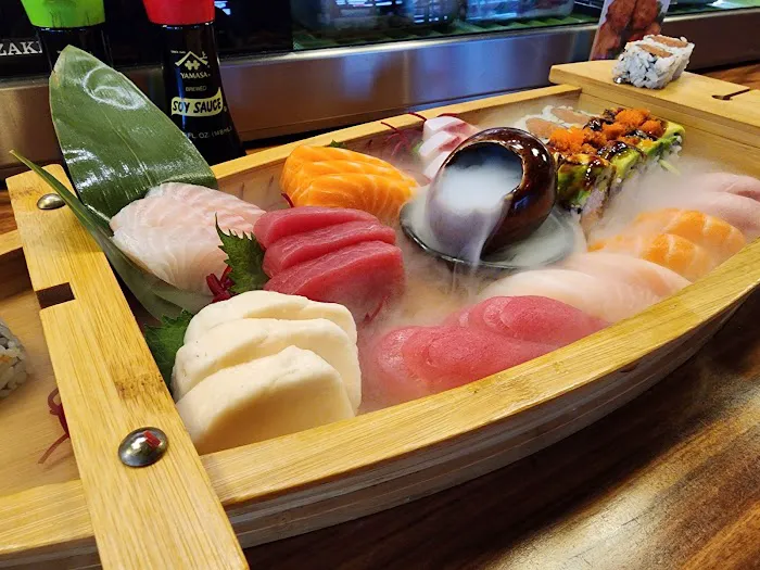 Yama Sushi & Asian Cuisine Picture 8