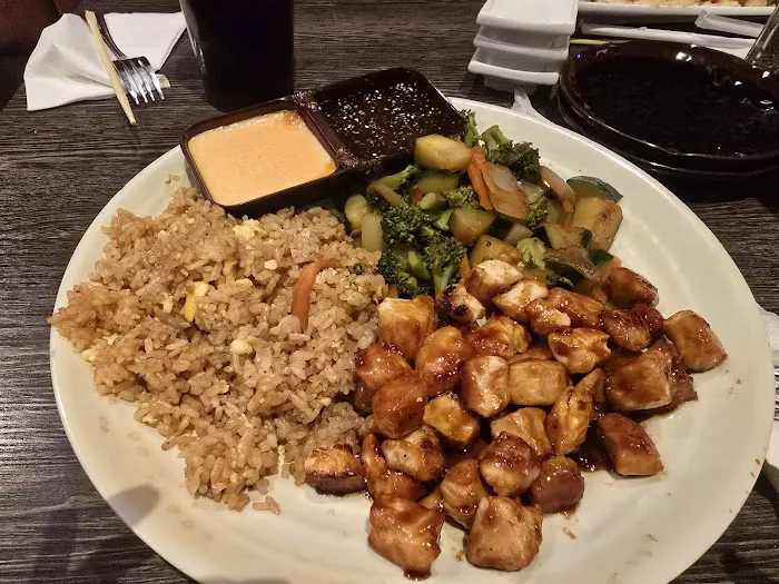 AH-SO Sushi & Steak Picture 6