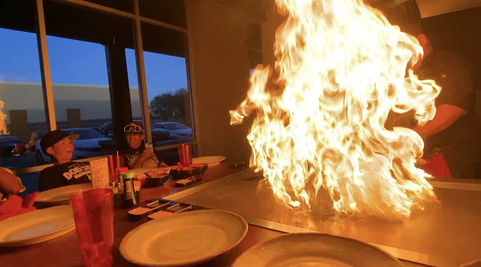 AH-SO Sushi & Steak Picture 8