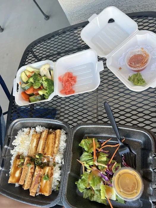 Yogis Grill Picture 7