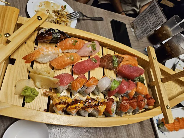 Nagoya Sushi Picture 8