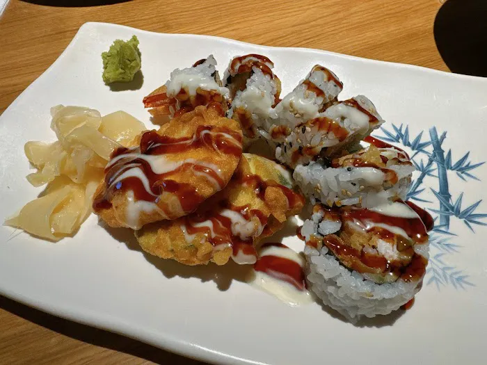 Sully's Erumi Sushi Picture 4