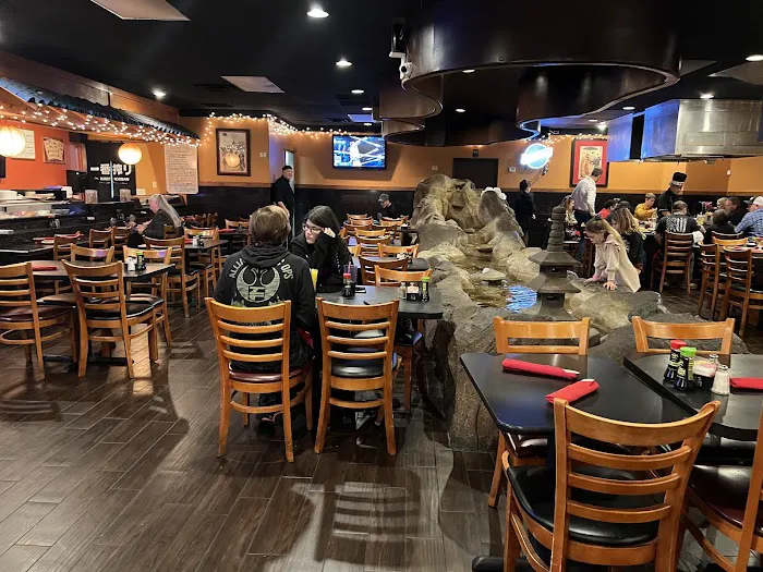 AH-SO Sushi & Steak Picture 6