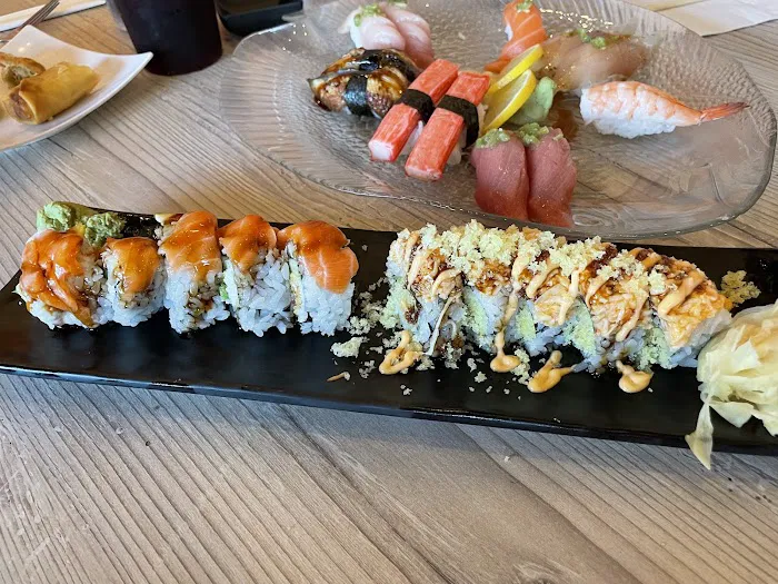 Yellowtail Sushi and Sake Picture 2