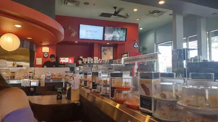 KiKu Revolving Sushi Picture 4