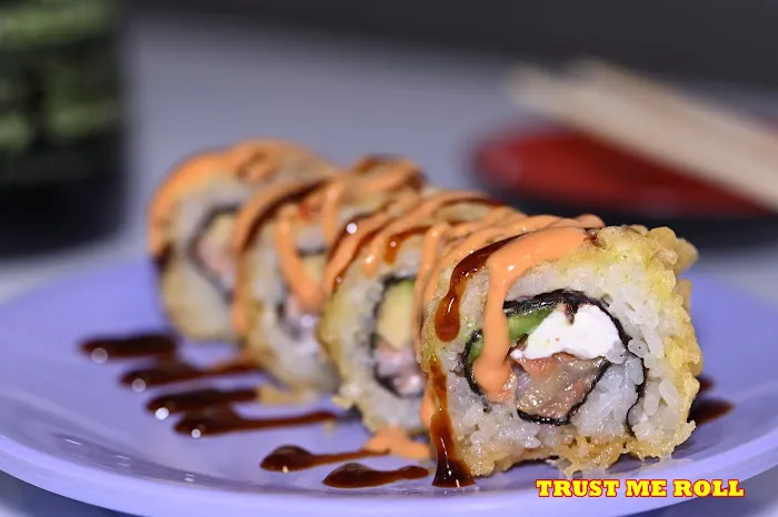 KiKu Revolving Sushi Picture 3
