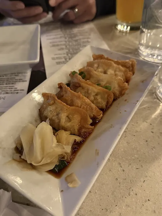 Squid Ink Sushi Bar - Peoria Picture 9