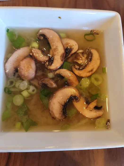 Squid Ink Sushi Bar - Peoria Picture 10
