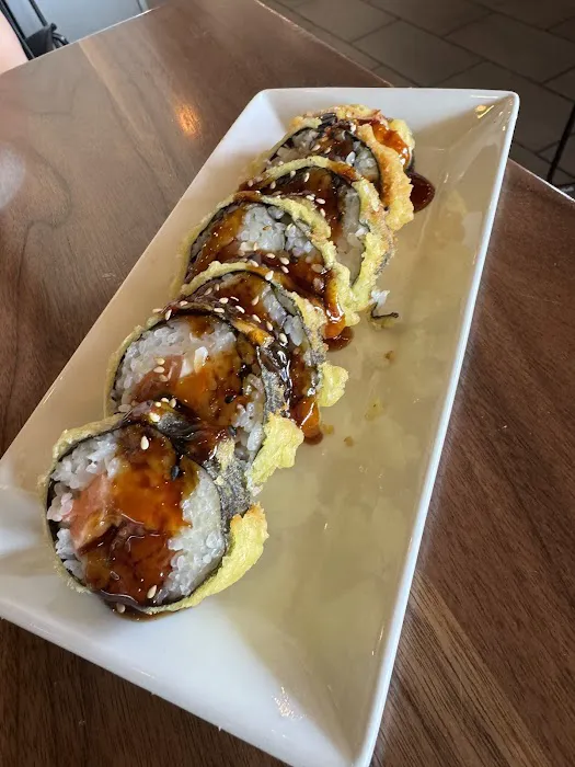 Squid Ink Sushi Bar - Peoria Picture 7