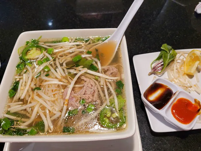 Real Thai & Sushi Picture 8
