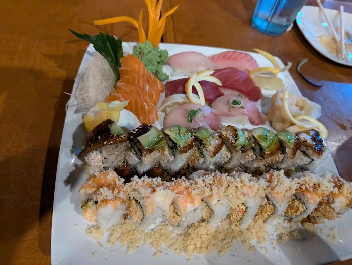 Uni Sushi Picture 4