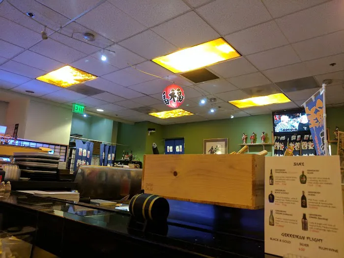 Oishii Mika Sushi Picture 5