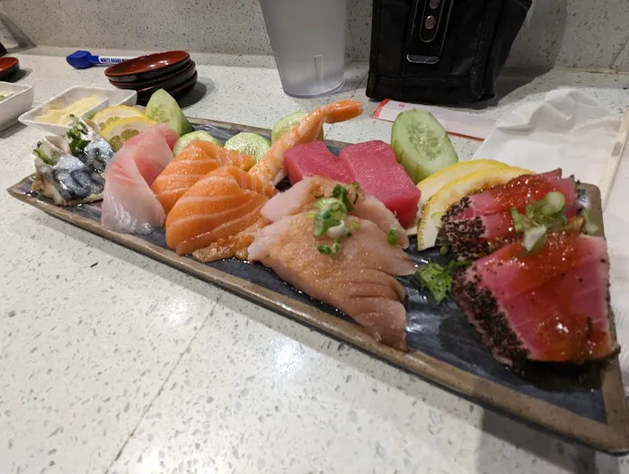 Sensei Sushi Bar & Grill Picture 8