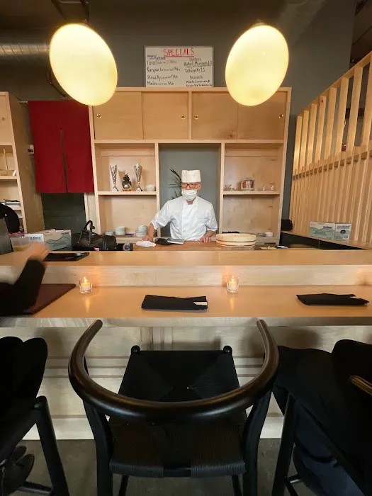 Mirakutei Sushi & Ramen Picture 1