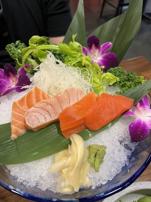 Mirakutei Sushi & Ramen Picture 6