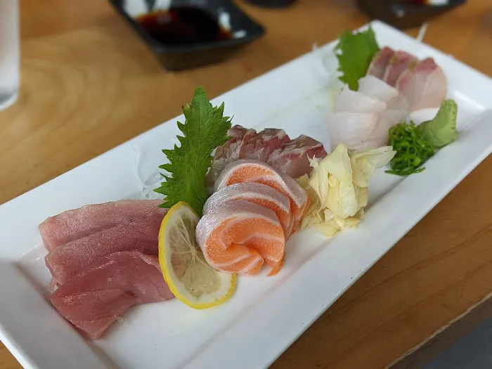 Yama Sushi & Izakaya Picture 10