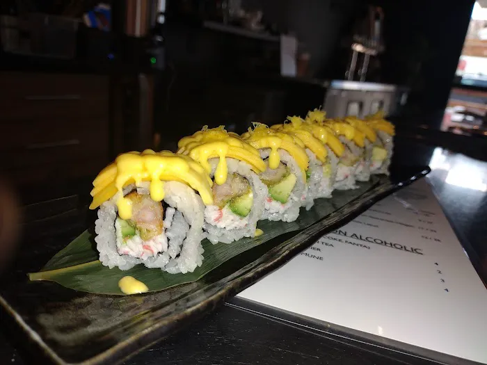 Poke Box Sushi Bar Picture 4
