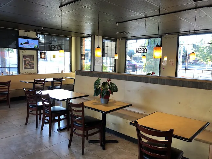 Mio Sushi Sellwood Picture 10