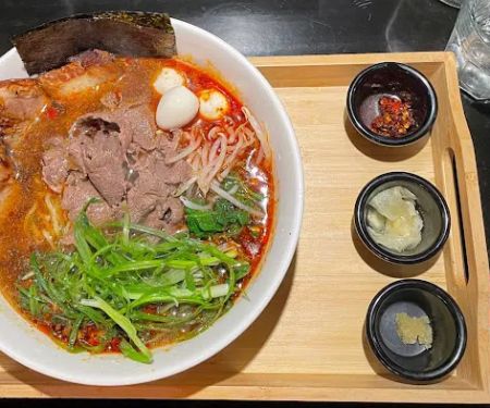 Tomo Ramen