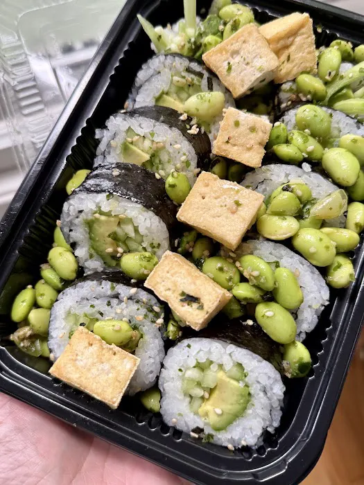 TOKYROLL Sushi & Poké - Terwilliger Picture 10