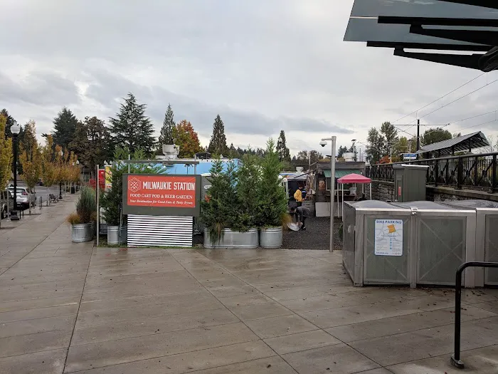 Teppanyaki Hut - Milwaukie Station Picture 10