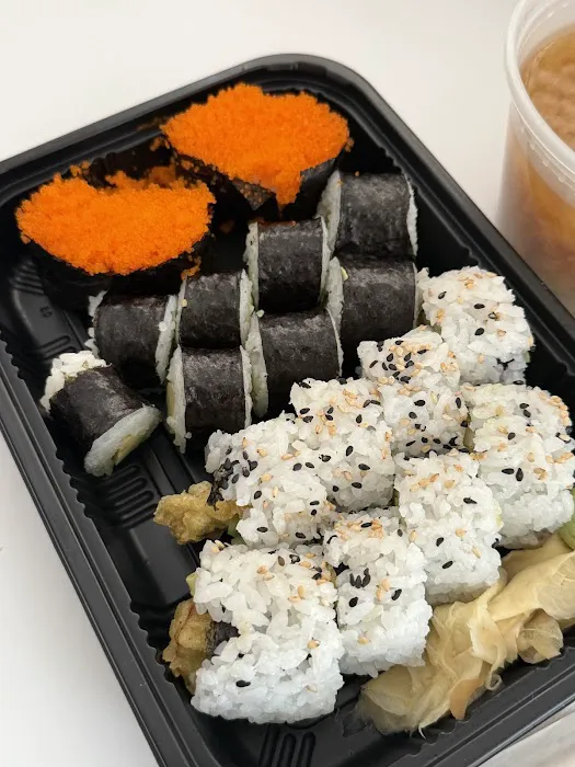 Momiji Sushi Restaurant - Barbur Picture 4