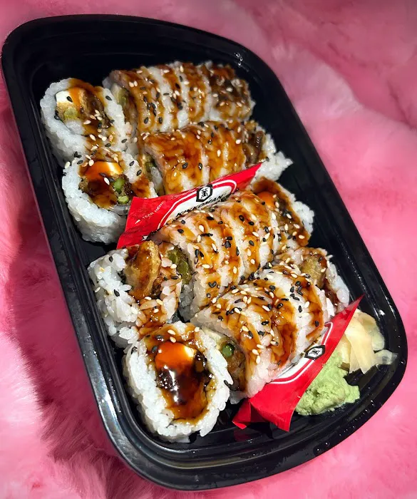 GG’s Sushi & teriyaki food cart Picture 8