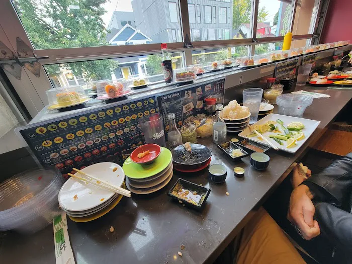 Sushi Hada Picture 2