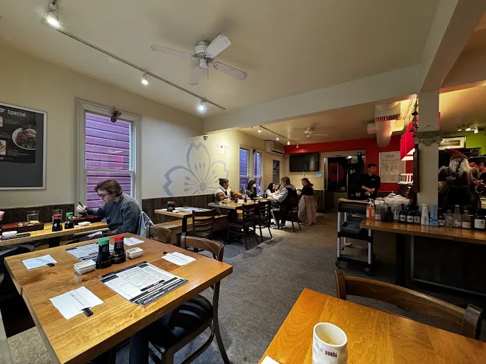 Mio Sushi 23rd Johnson St. Picture 7