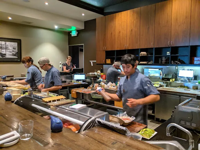 Bamboo Sushi Picture 9