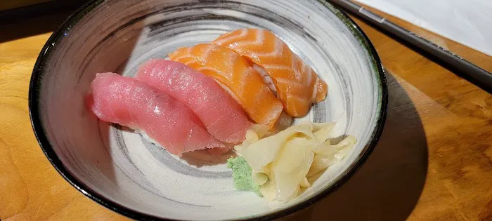 Bluefin Sushi Bar Picture 5