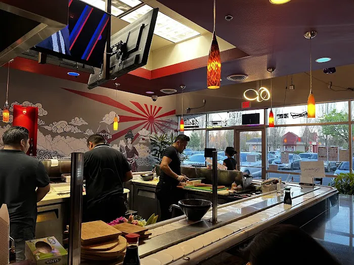 Fujiyama Sushi Bar & Grill Picture 4