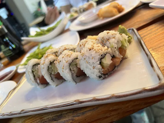 UCHU Sushi Picture 2