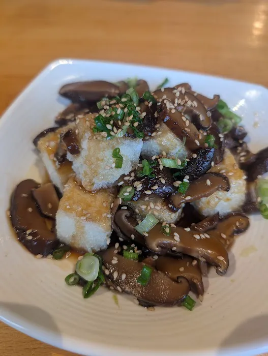 Akasaru Ramen and Poke Picture 9