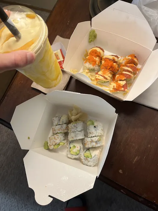 Ricky's Sushi - Portland Oregon Picture 6