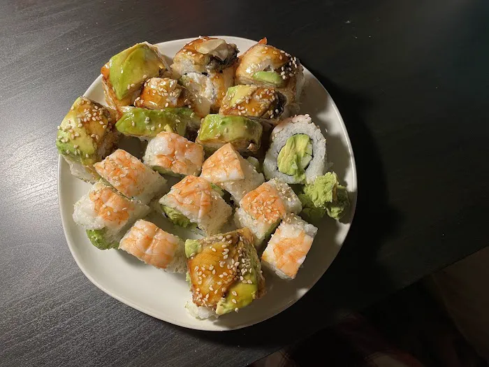 Ricky's Sushi - Portland Oregon Picture 10