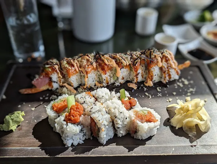 Hero Sushi & Sake Bar Picture 1