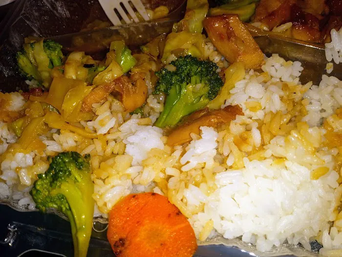 Charlie's Teriyaki Picture 7