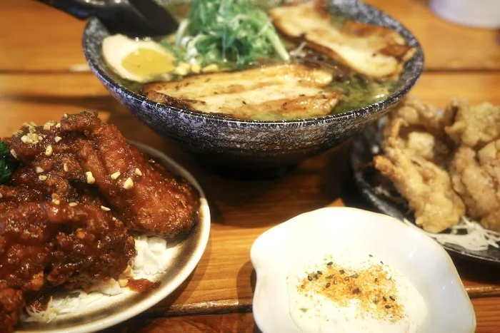 FuddoYama Ramen Teriyaki & Izakaya Picture 3