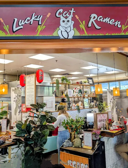 Lucky Cat Ramen Picture 4