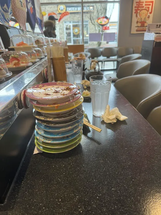 Hana Sushi and Izakaya Bridgeport Picture 4