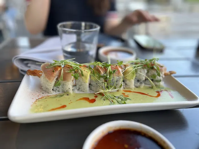 Bamboo Sushi Picture 2