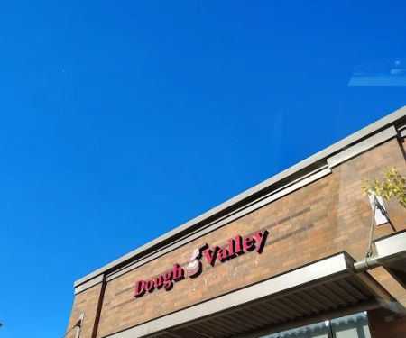 Dough valley