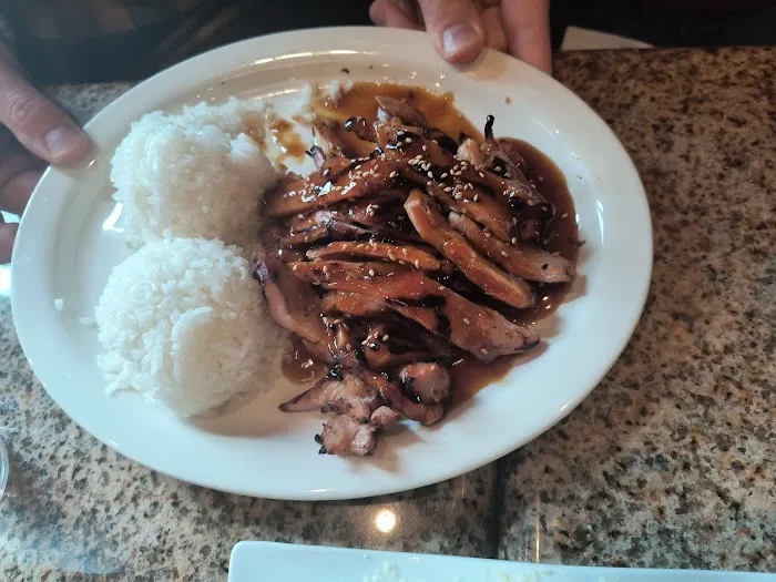 Yami Sushi & Teriyaki Picture 7