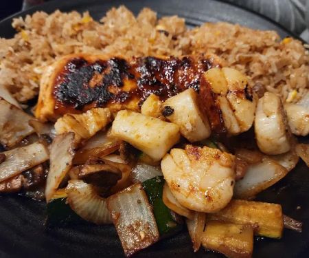 Izumi Japanese Steakhouse