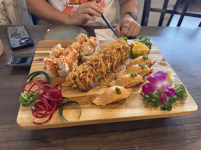 Toro Sushi Picture 4