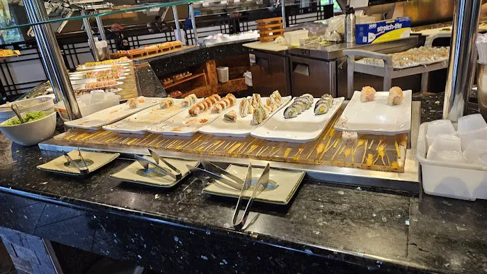 Makoto Japanese Buffet Picture 1
