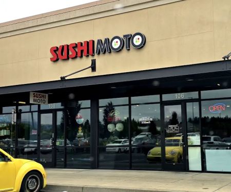 Sushi Moto Bar
