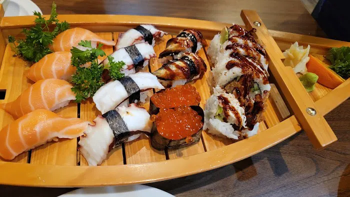 Bento Toro Sushi Picture 3